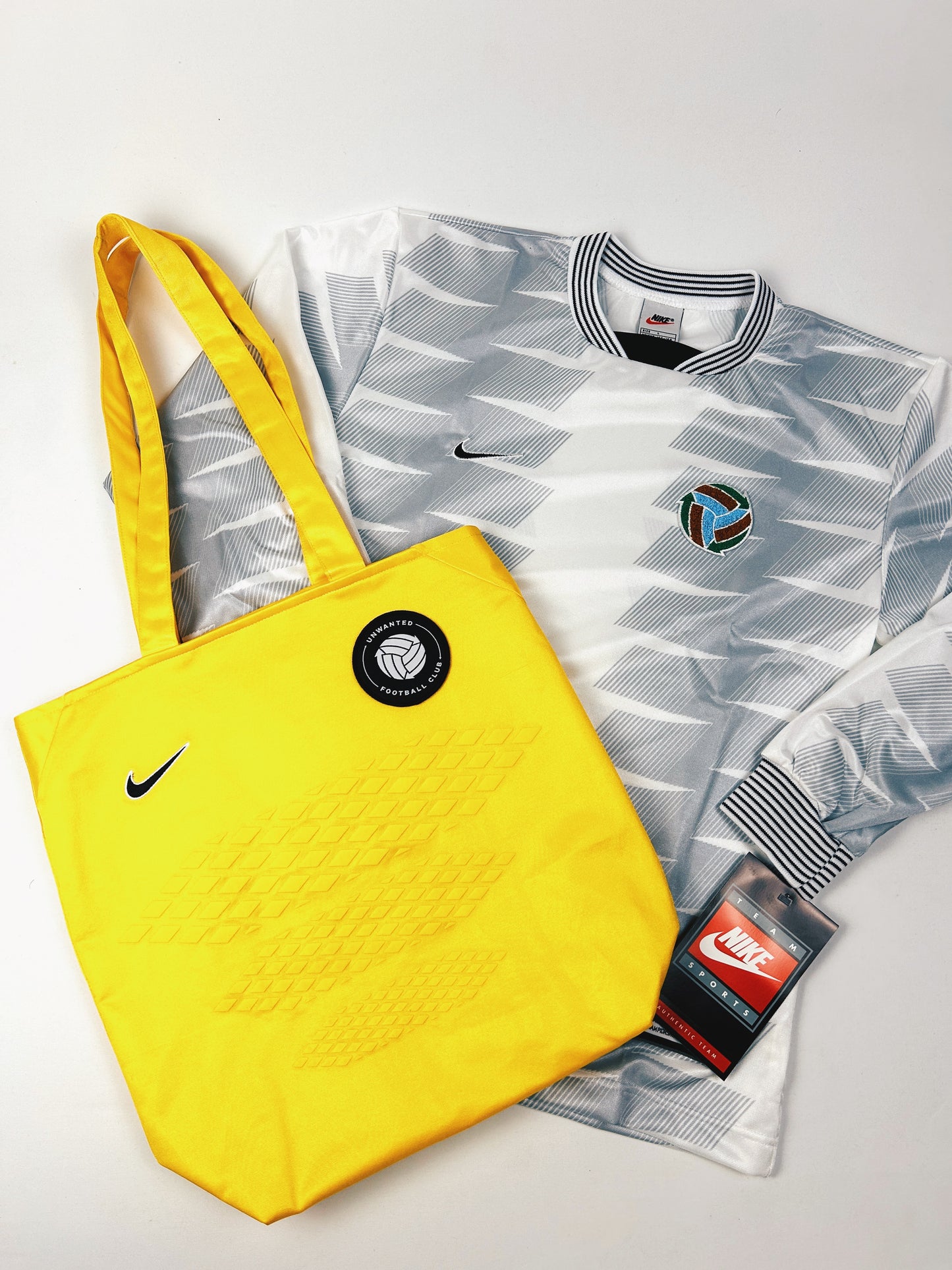 Anniversary Kit - White/Grey - (Youth Large)