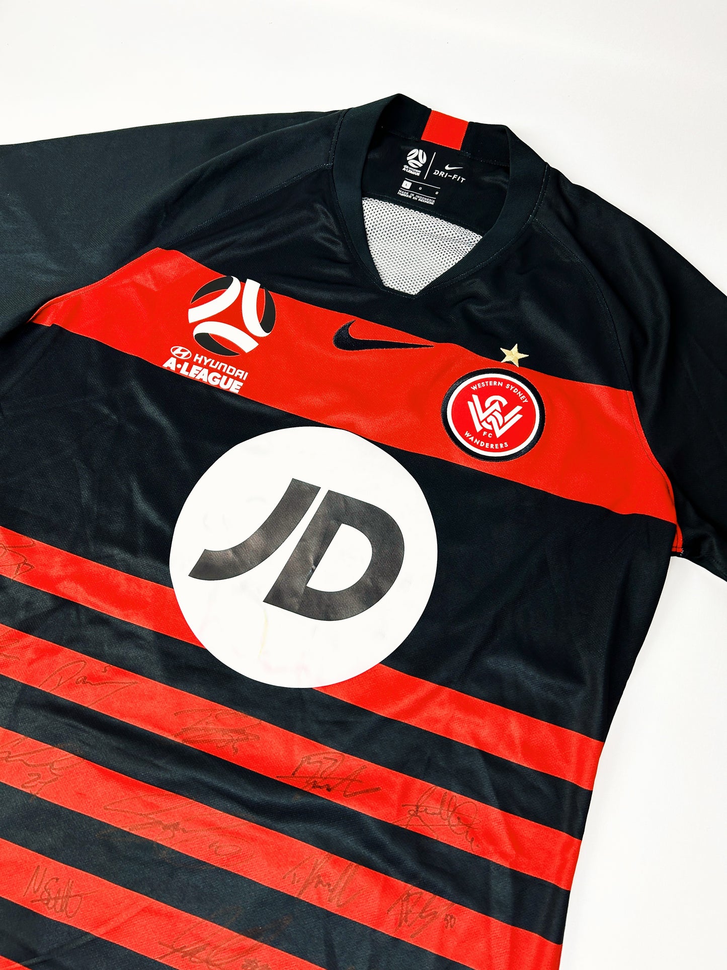 Western Sydney Wanderers Home 2019-2020 Signed L