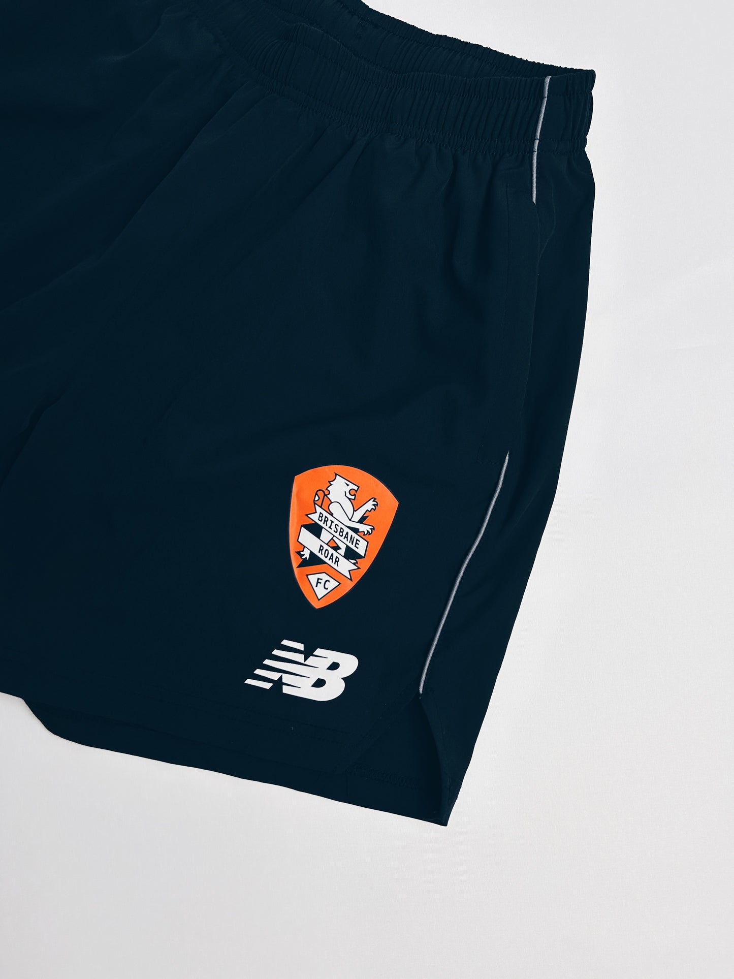 Brisbane Roar Training Shorts (With Pockets) S