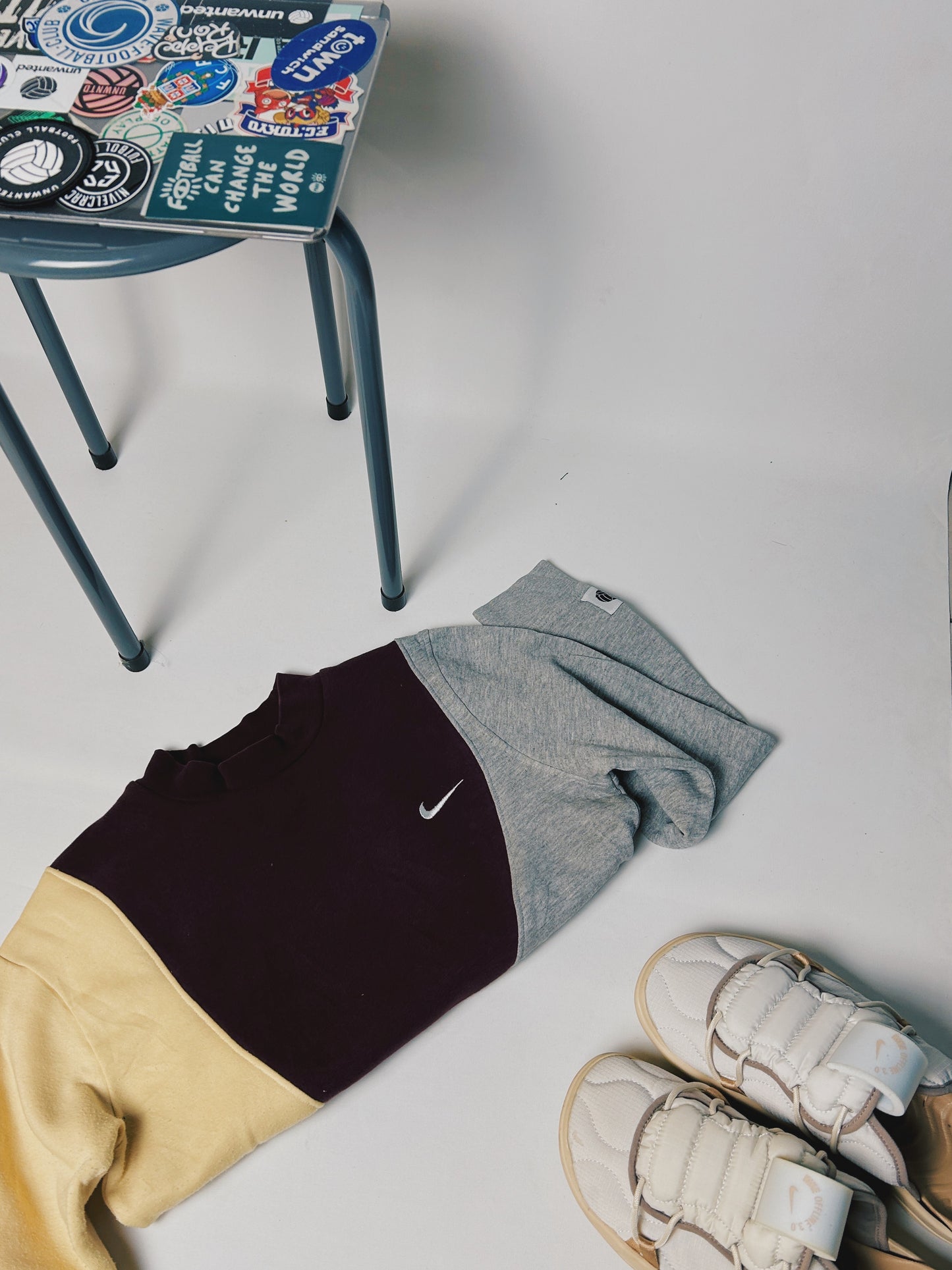 Reworked Nike Sweatshirt #26 (Women's XS)
