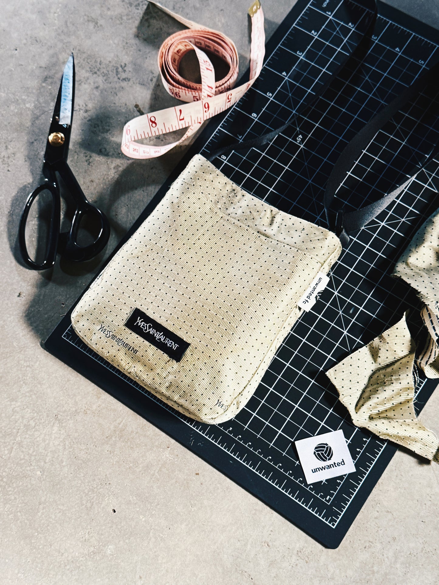 Saint Laurent Side Bag (Lite)