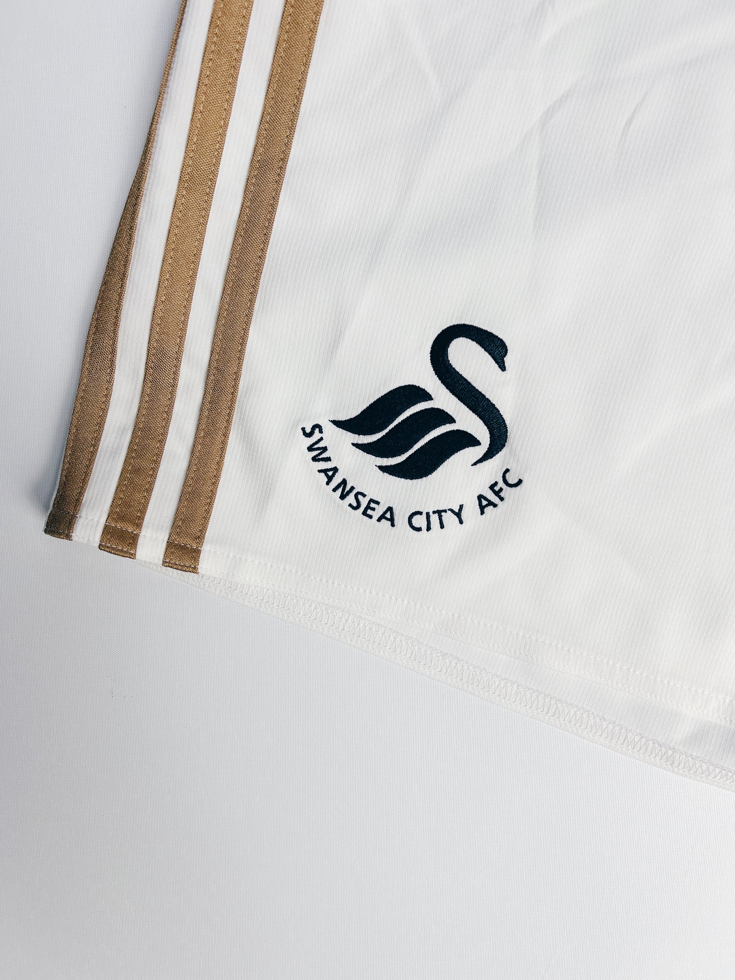 Swansea City Home 2015-2016 (With Shorts) M