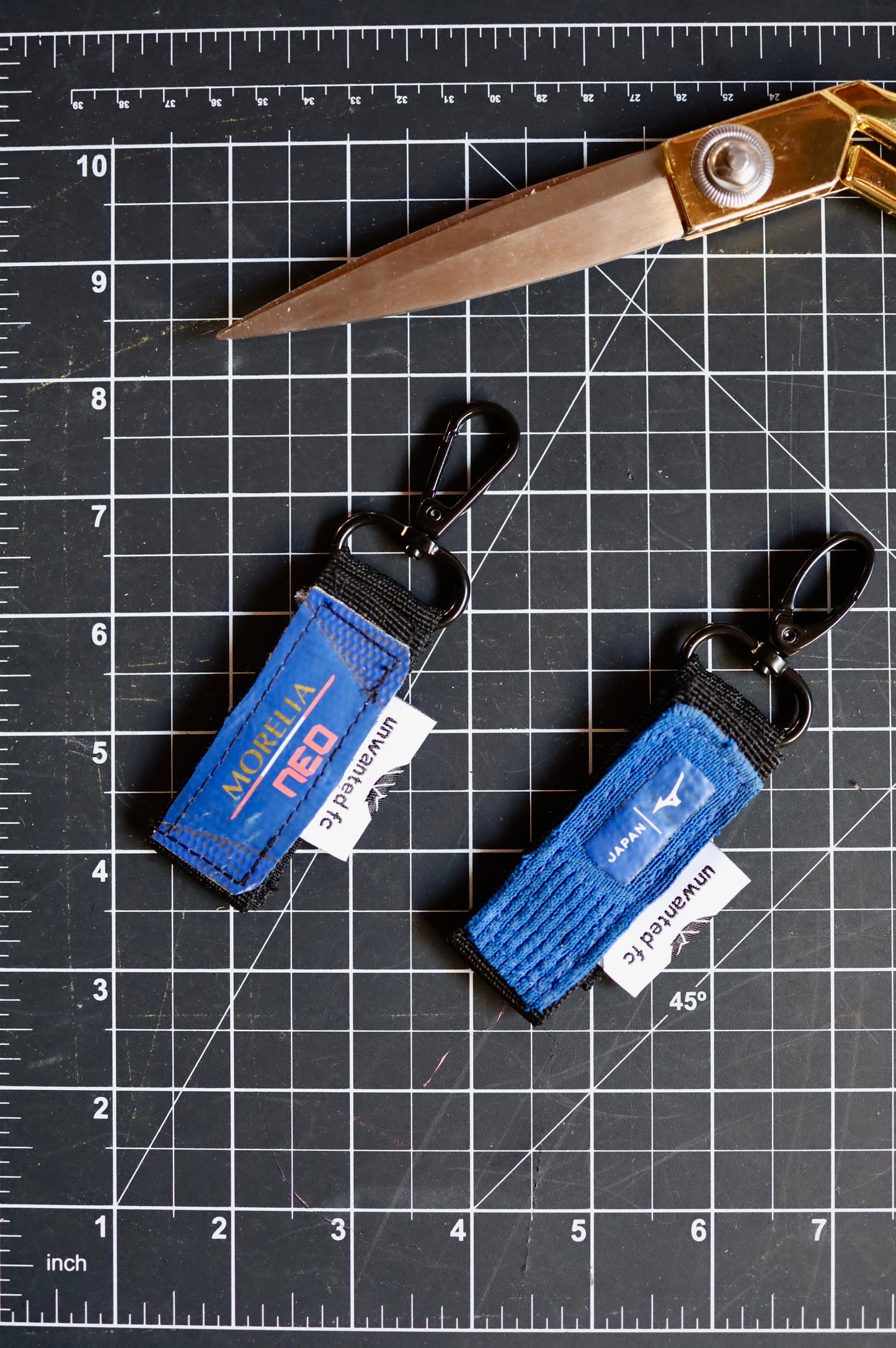 Mizuno Morelia Neo Keyholder