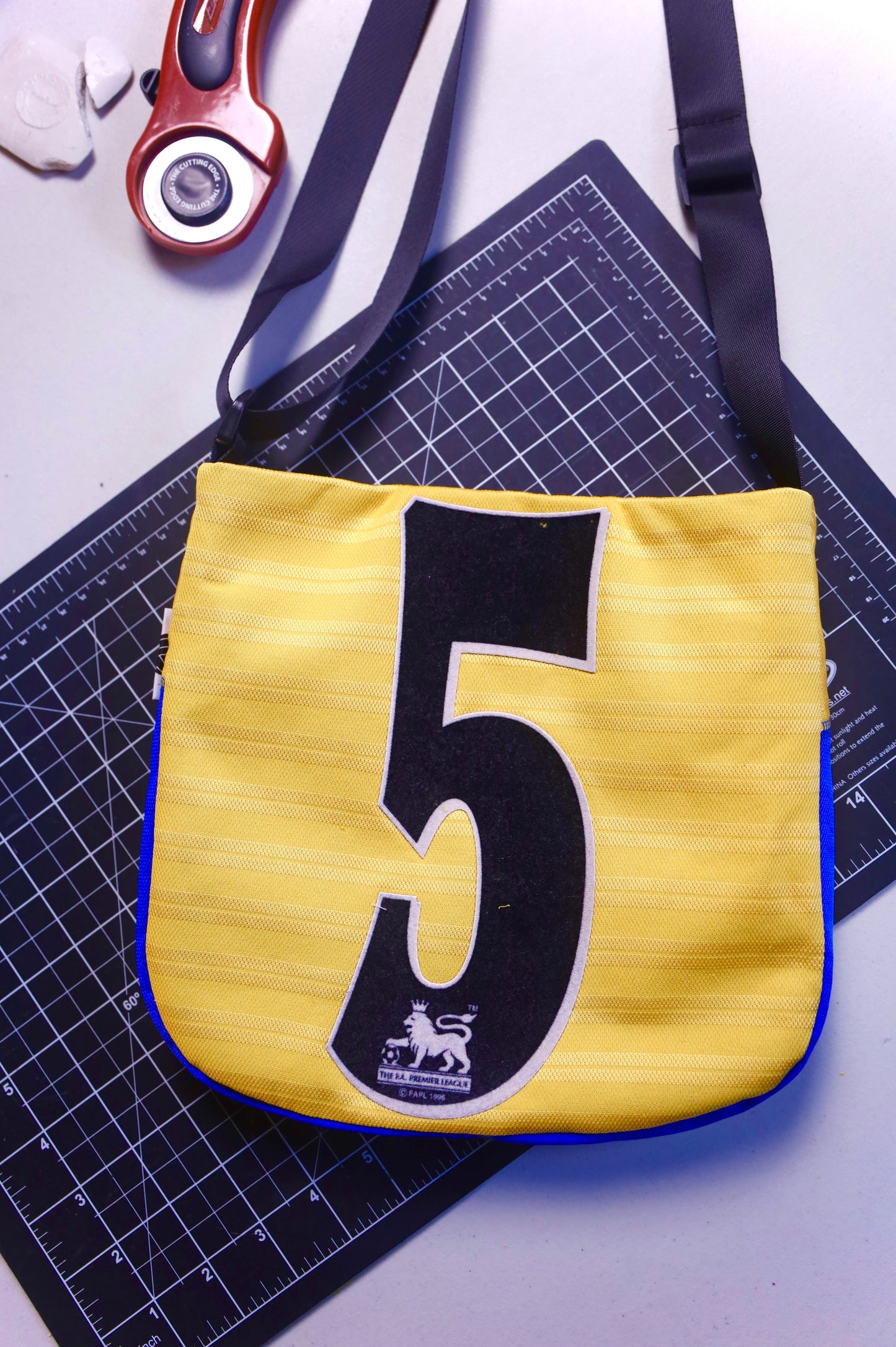 Chelsea Side Bag (lite)