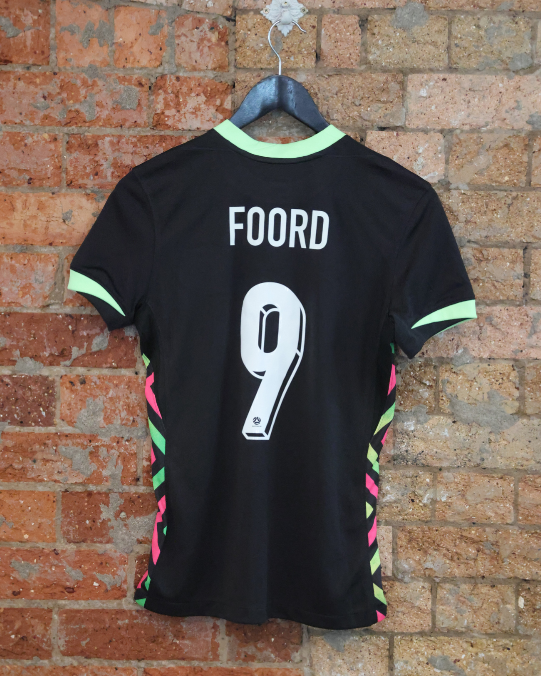 Australia Away #9 Foord 2025-26 Womens S - Unwanted FC