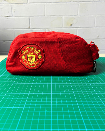 Manchester United Wash Bag - Unwanted FC