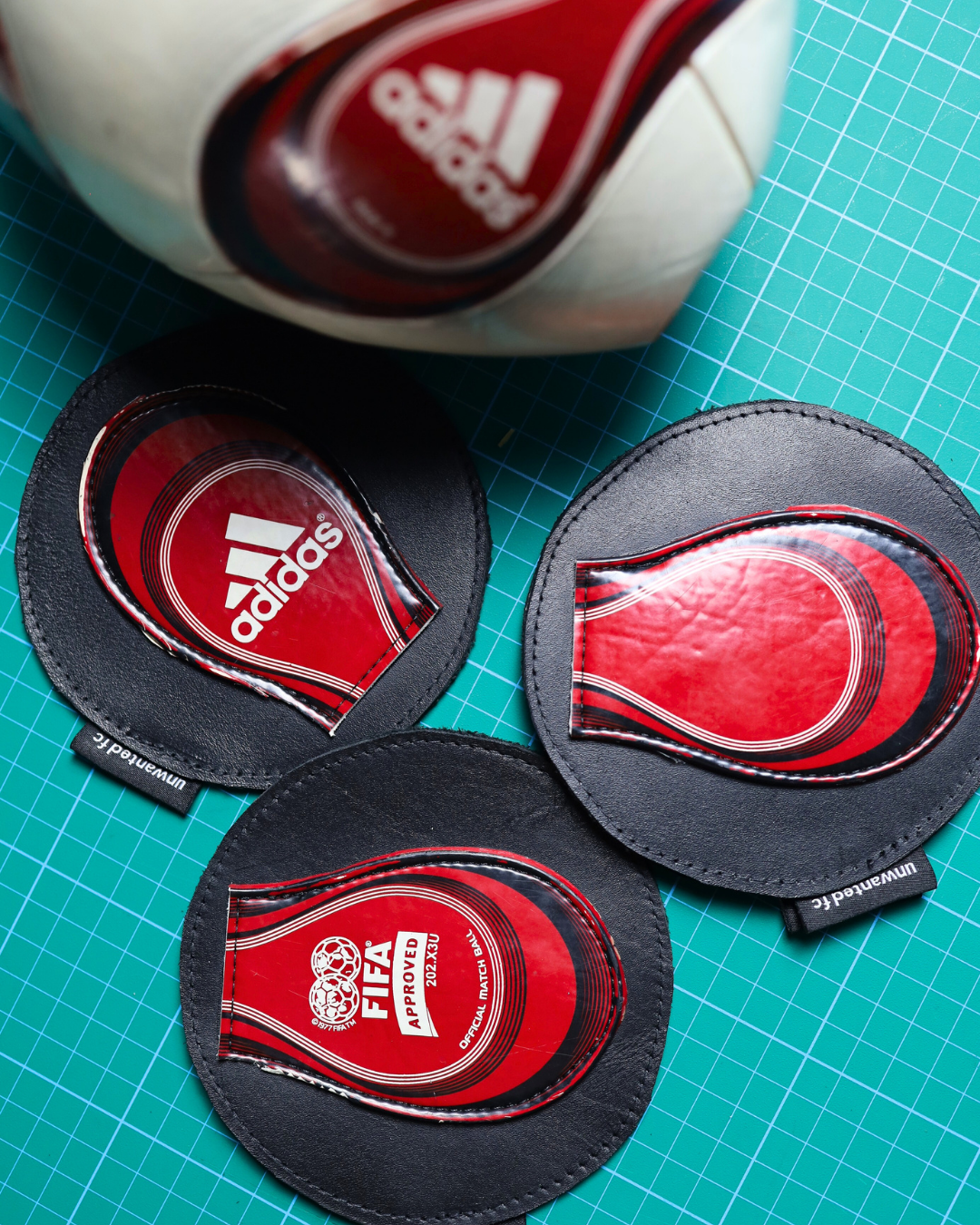 Teamgeist Coaster Set (2)