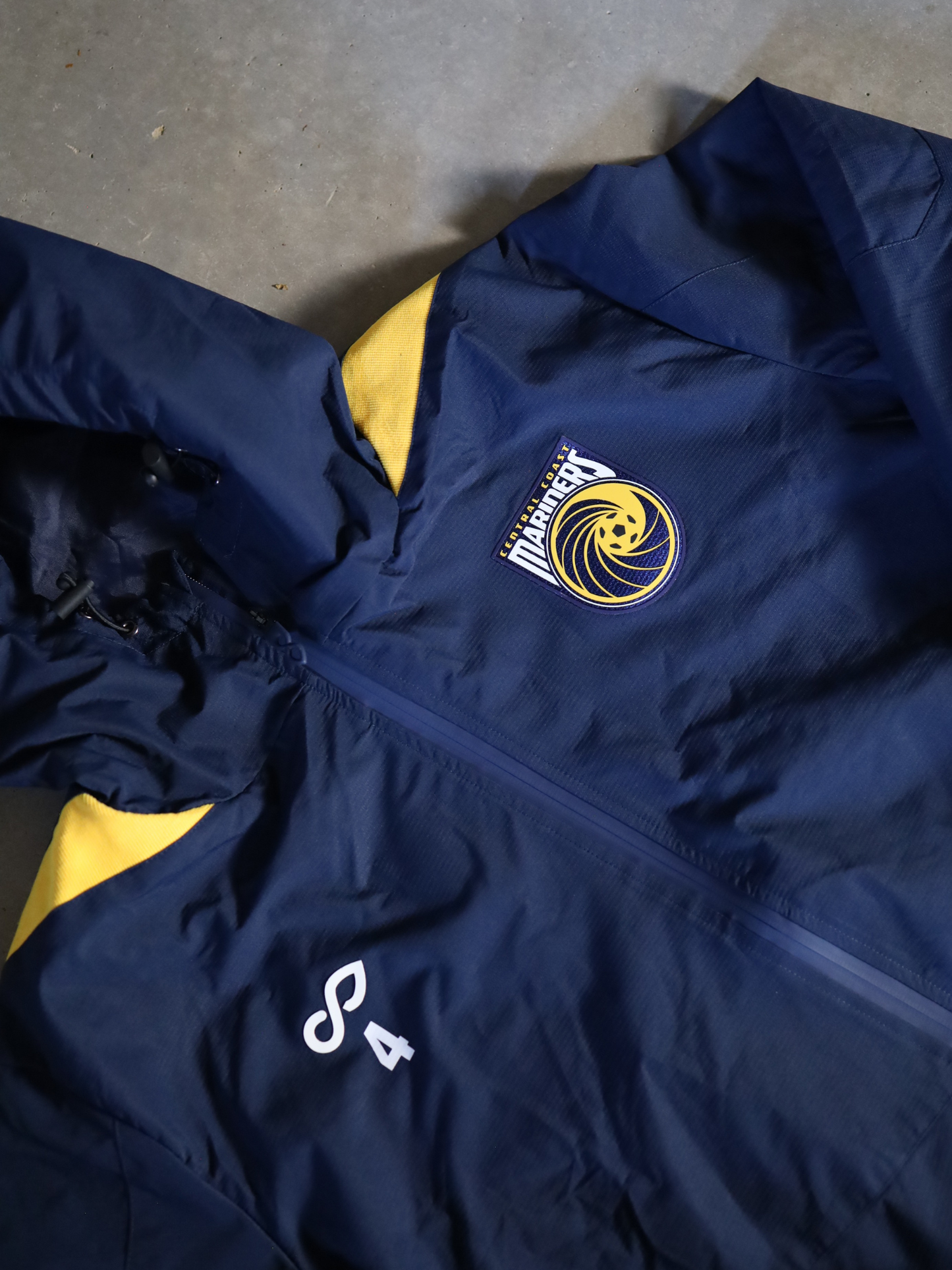 Central Coast Mariners Player Issue Jacket XL