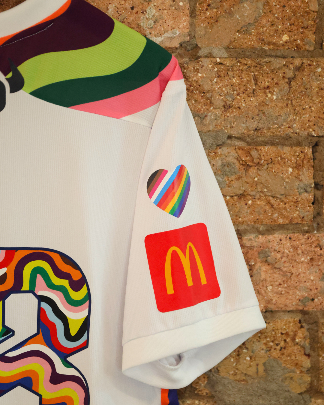 Adelaide United Pride Kit #38 2023-2024 M - Unwanted FC