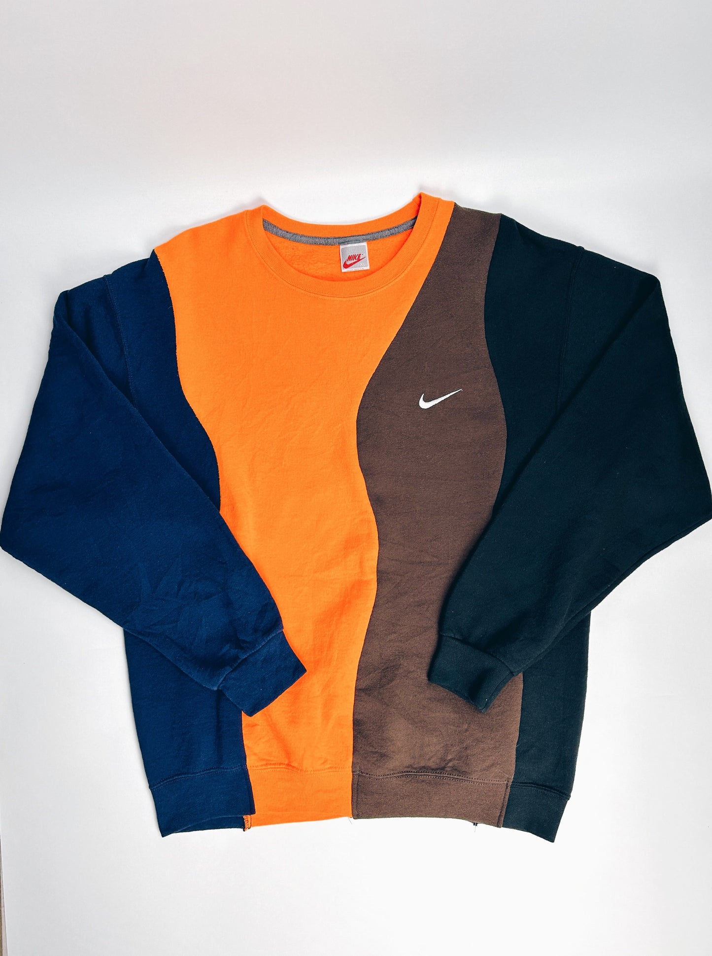 Reworked Nike Sweatshirt #36 (M)