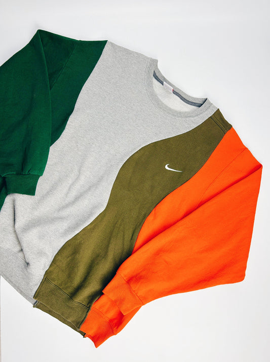 Reworked Nike Sweatshirt #37 (L)