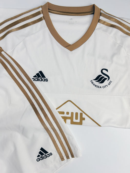 Swansea City Home 2015-2016 (With Shorts) M
