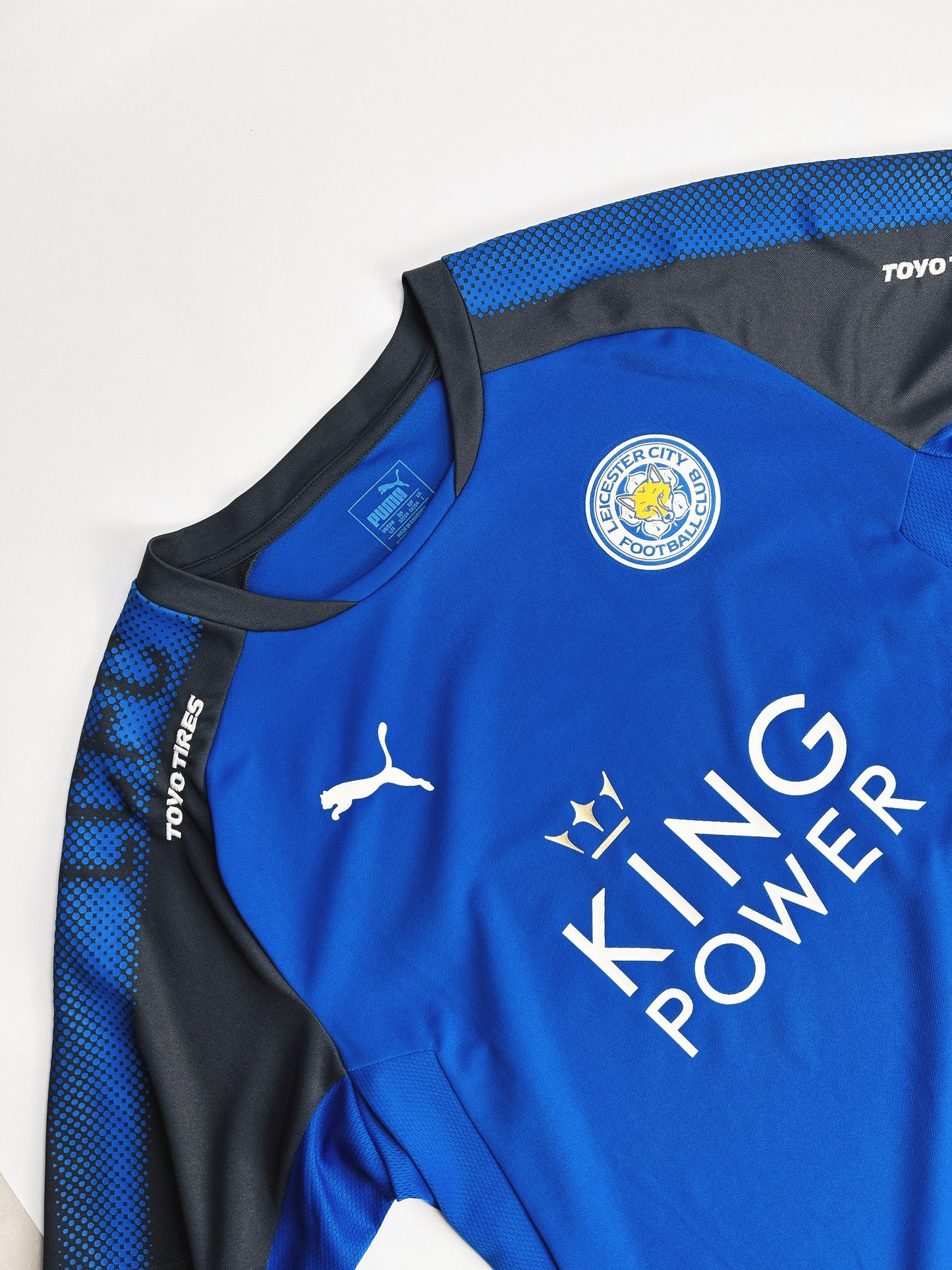 Leicester City Training Kit 2017-18 L