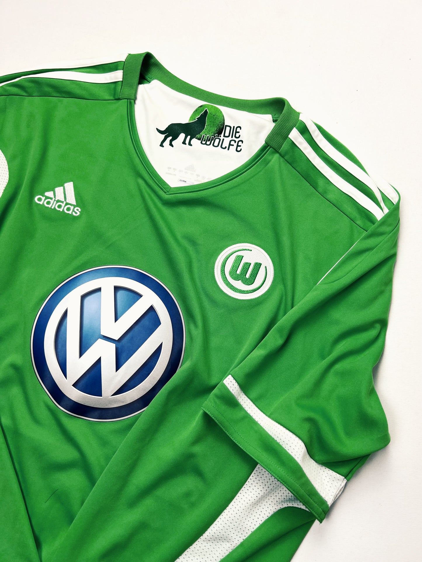 VfL Wolfsburg Home 2011-2012 L
