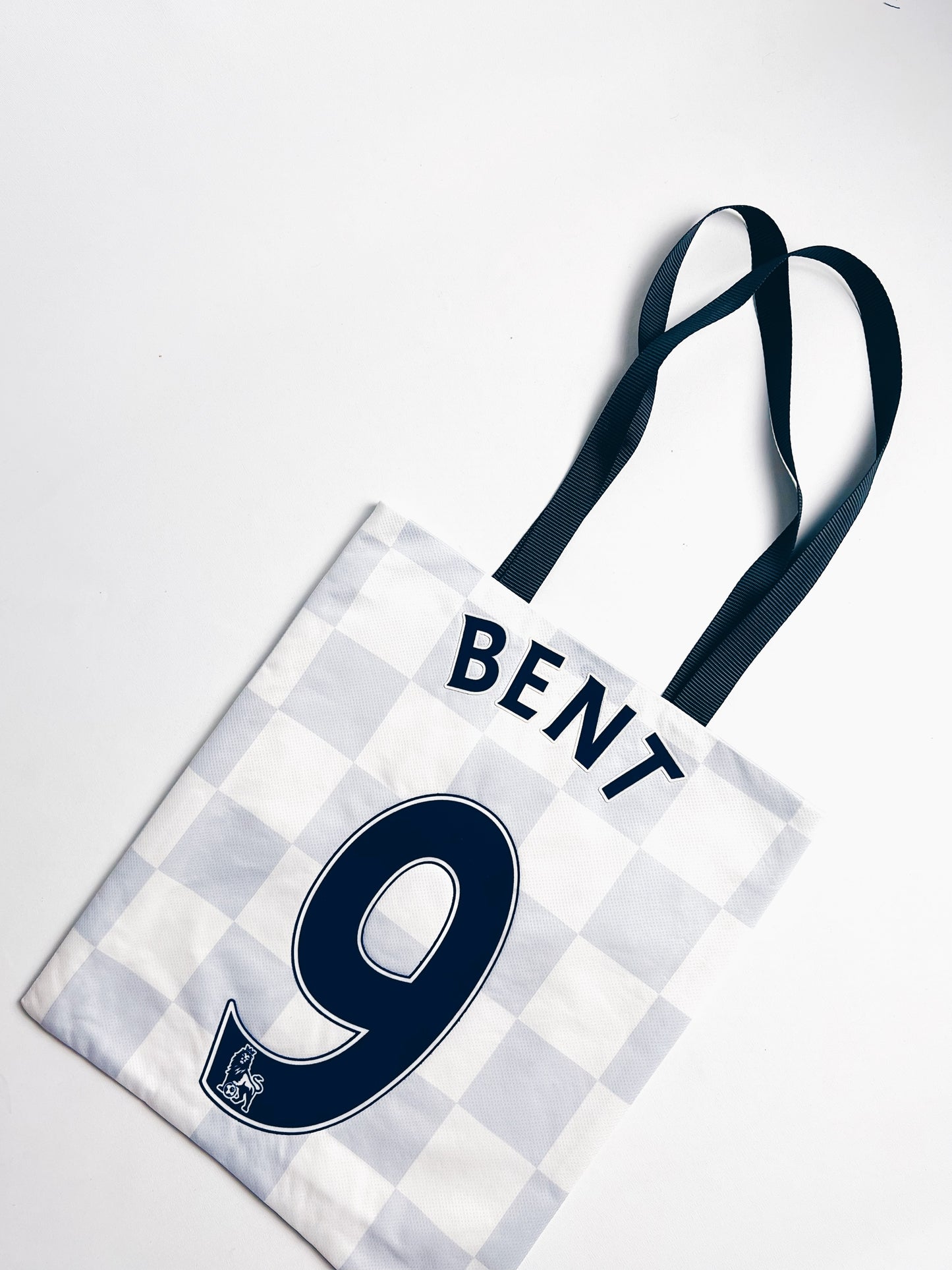 Aston Villa #9 Bent Tote Bag